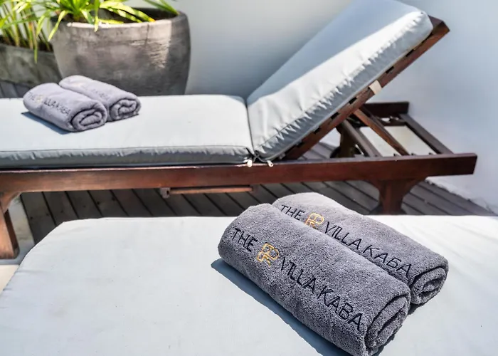 Villa The R Kaba - Incl. Motorbikes Seminyak