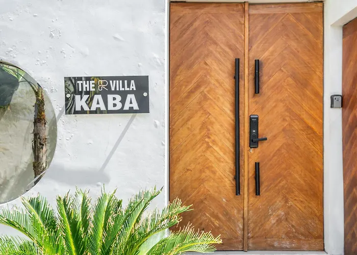 Villa The R Kaba - Incl. Motorbikes Seminyak