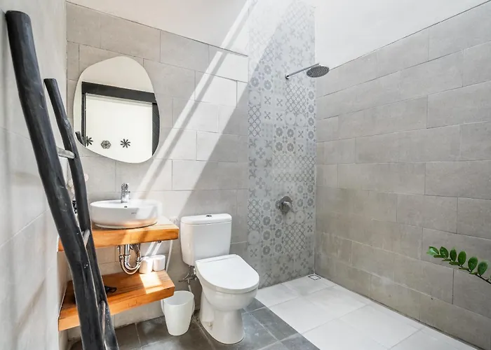 Villa The R Kaba - Incl. Motorbikes *